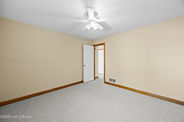 103 Ruth Ln, Bardstown, KY 40004