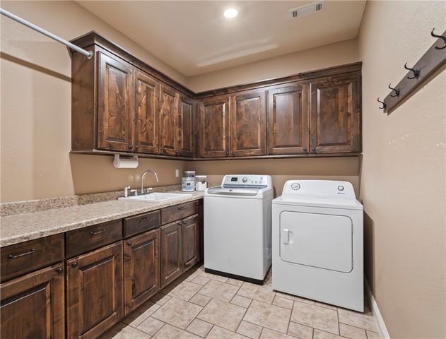 18725 Mallory Xing, Siloam Springs, AR 72761