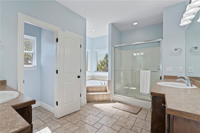 18725 Mallory Xing, Siloam Springs, AR 72761