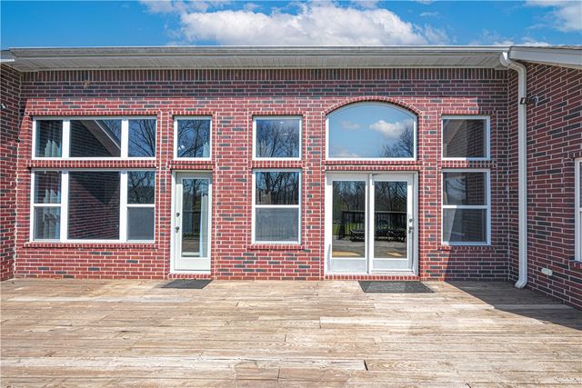 18725 Mallory Xing, Siloam Springs, AR 72761