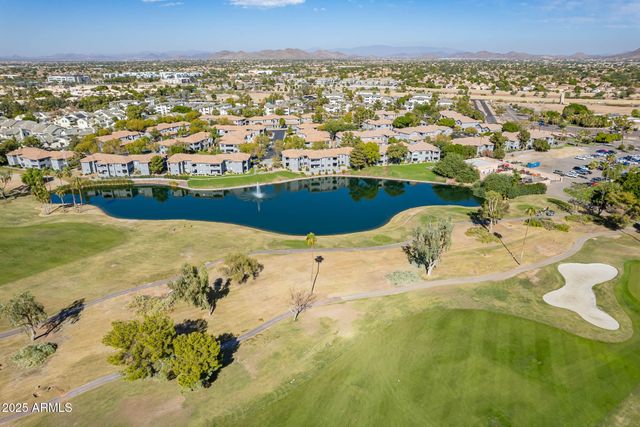 7401 W ARROWHEAD CLUBHOUSE Drive 2045, Glendale, AZ 85308