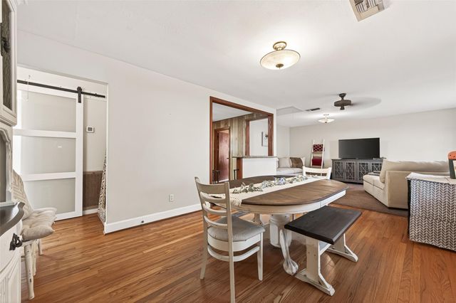 500 Lazy Lane, Wharton, TX 77488