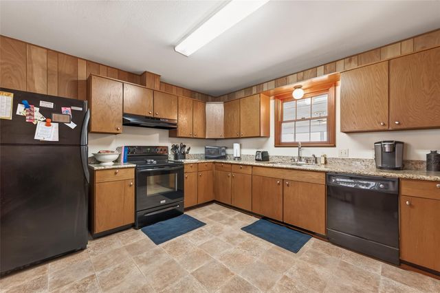 500 Lazy Lane, Wharton, TX 77488