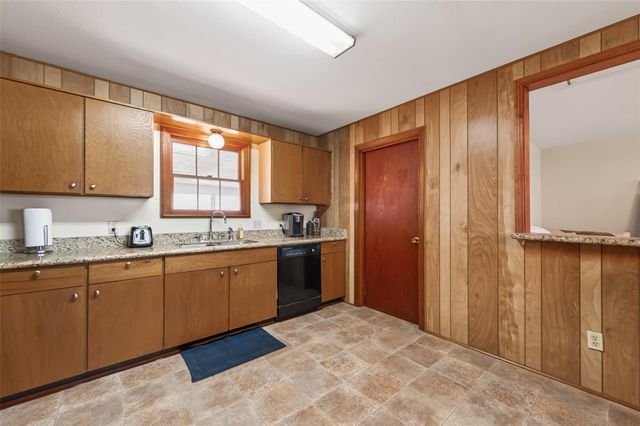 500 Lazy Lane, Wharton, TX 77488