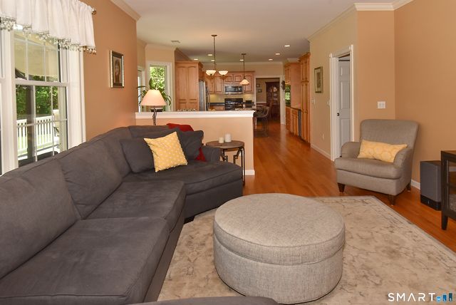 85 School Road, Bolton, CT 06043