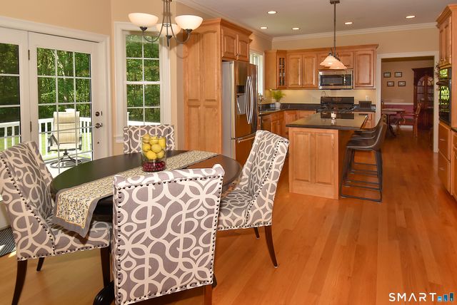 85 School Road, Bolton, CT 06043