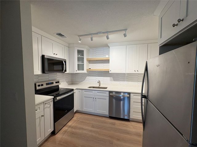5702 GRANITE LANE, Lakeland, FL 33809