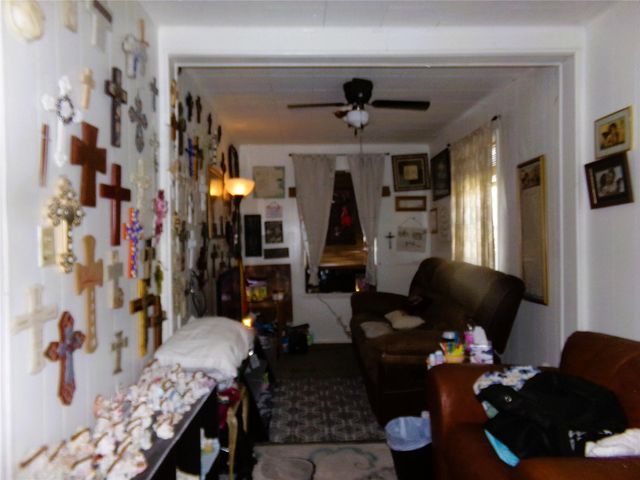 308 E East South Street, Weimar, TX 78962