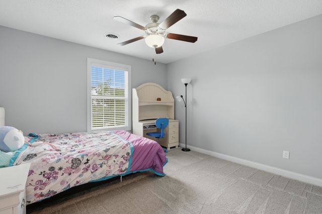 4465 W Slate Creek Drive, Bettendorf, IA 52722