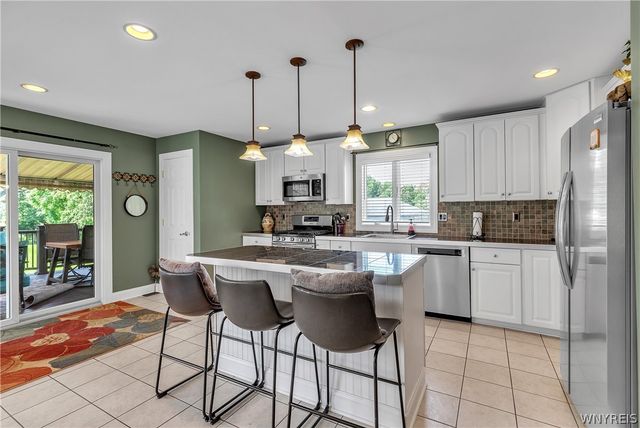 4367 Clinton Street, West Seneca, NY 14224
