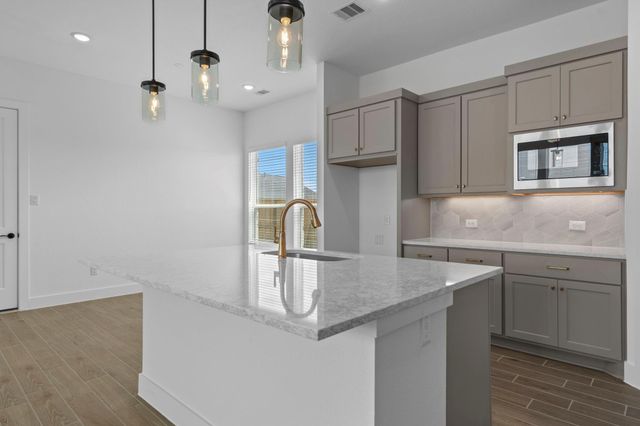 12102 Wild Bend Drive, Mont Belvieu, TX 77523