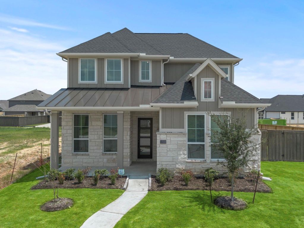 12102 Wild Bend Drive, Mont Belvieu, TX 77523