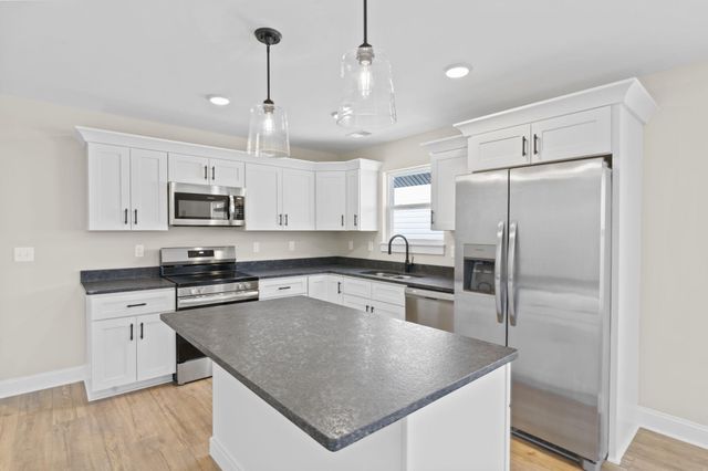 1817 Eden Cove, Lexington, KY 40505