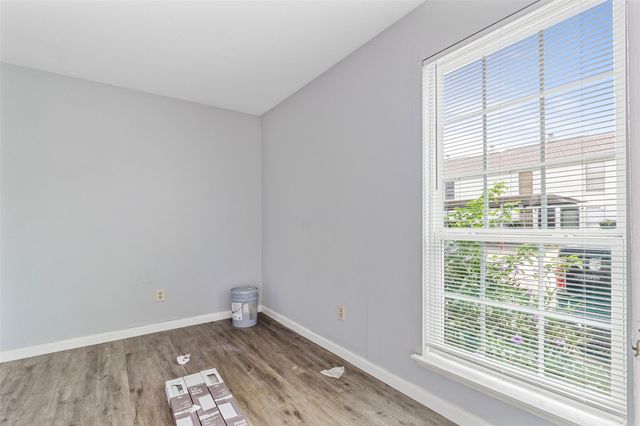 8657 Village Of Fondren Drive 8657, Houston, TX 77071