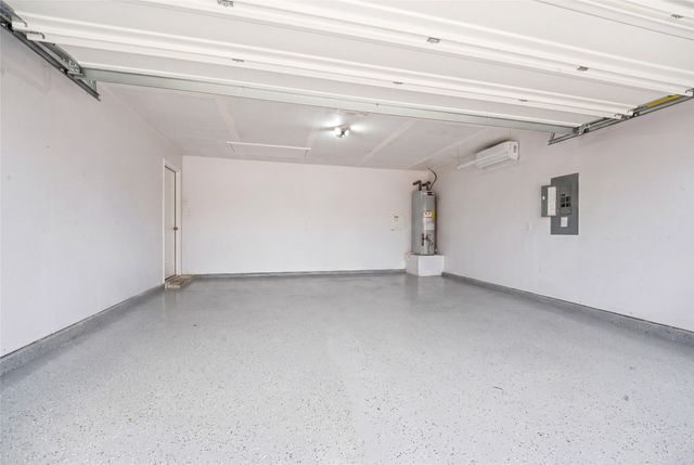 1408 Yachtclub Drive, Pelican Bay, TX 76020