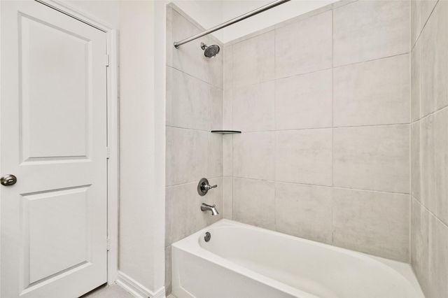 623 Silver Pear Ct, Montgomery, TX 77316