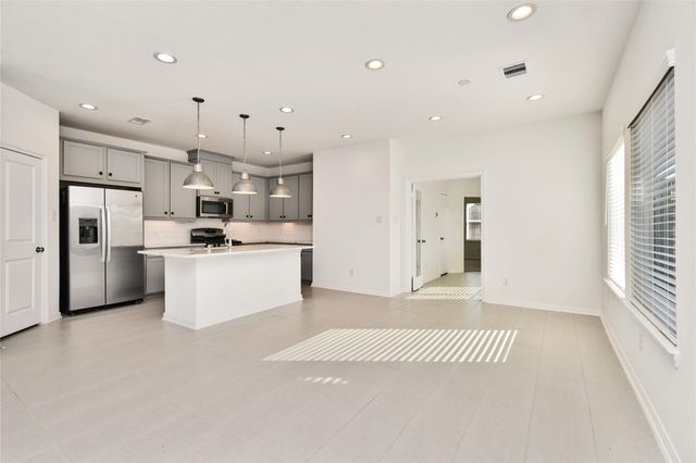 623 Silver Pear Ct, Montgomery, TX 77316