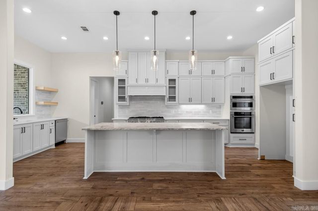 137 Arlington Park Terrace, Hot Springs, AR 71901