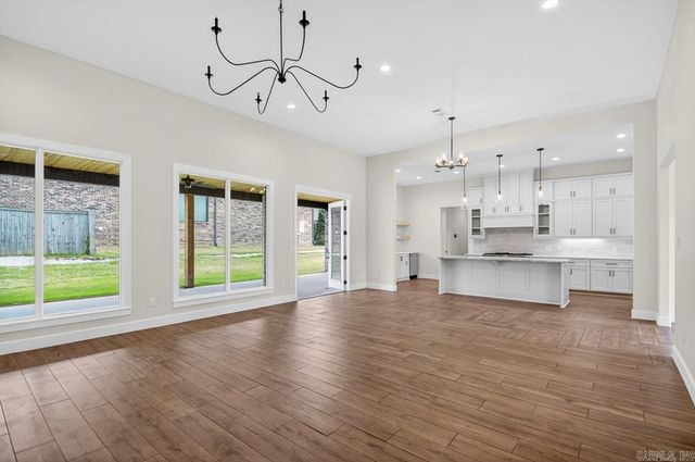 137 Arlington Park Terrace, Hot Springs, AR 71901