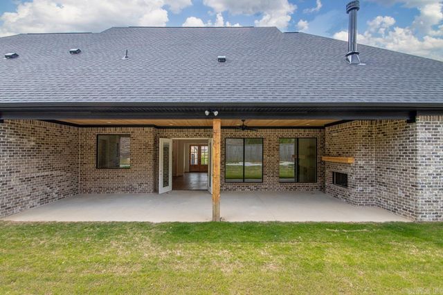 137 Arlington Park Terrace, Hot Springs, AR 71901