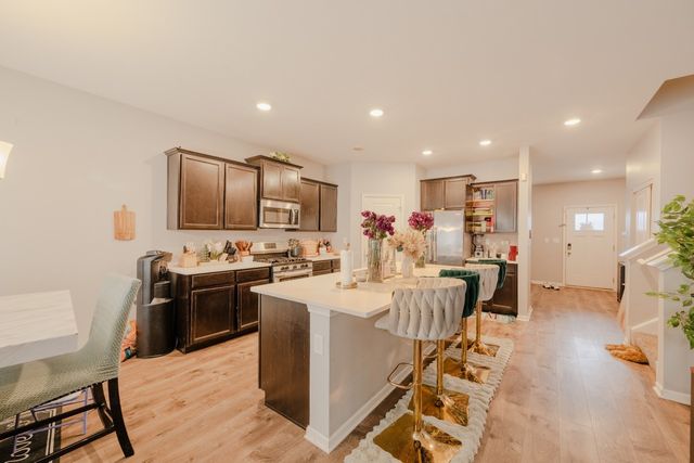 25446 W Ryan Lane, Plainfield, IL 60586