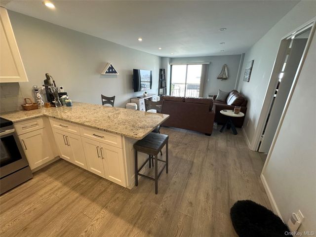 360 Shore Road 8H, Long Beach, NY 11561