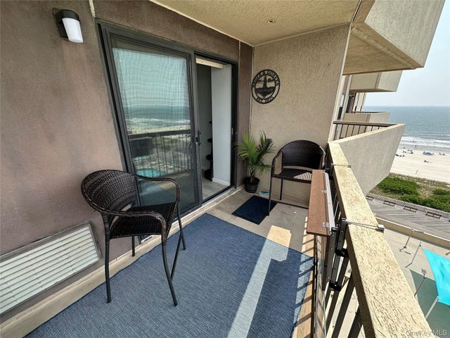 360 Shore Road 8H, Long Beach, NY 11561