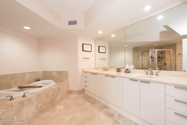 241 Riverside Dr Unit 1209, Holly Hill, FL 32117