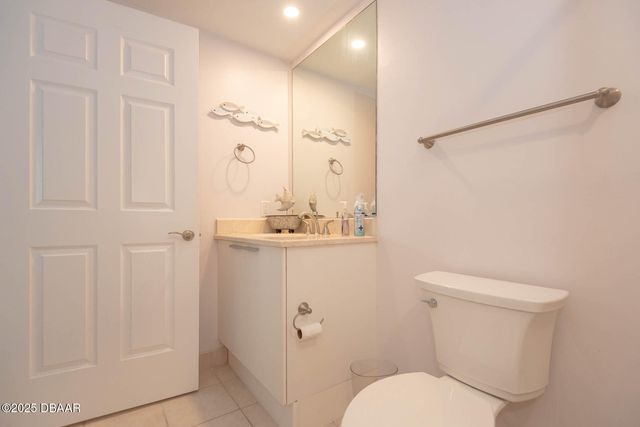 241 Riverside Dr Unit 1209, Holly Hill, FL 32117