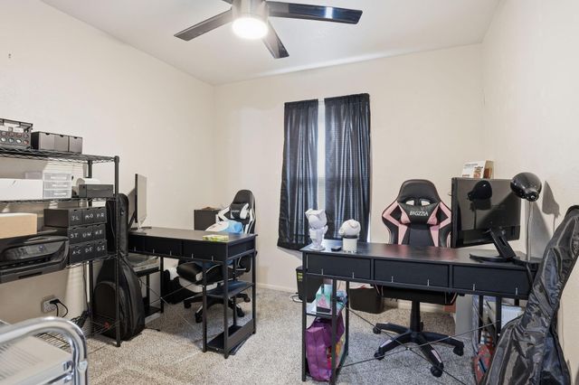 1813 Arkansas Street, Gainesville, TX 76240