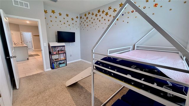 1160 BERING ROAD, Wesley Chapel, FL 33543