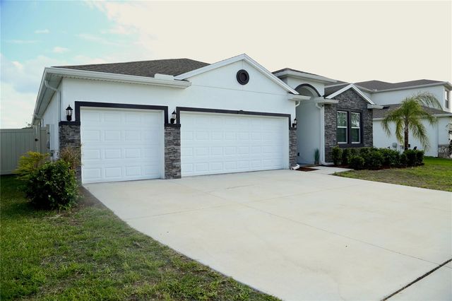 1160 BERING ROAD, Wesley Chapel, FL 33543