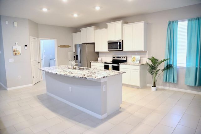 1160 BERING ROAD, Wesley Chapel, FL 33543