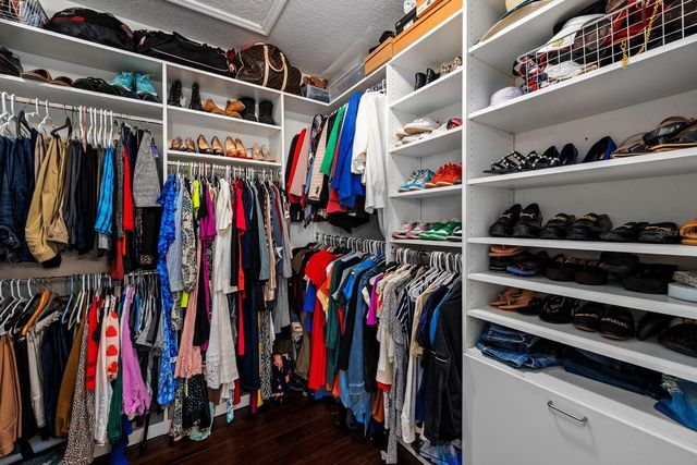 7029 DOWLING MILL CIRCLE, Tampa, FL 33625