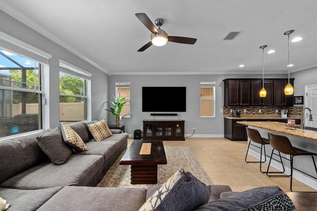 7029 DOWLING MILL CIRCLE, Tampa, FL 33625