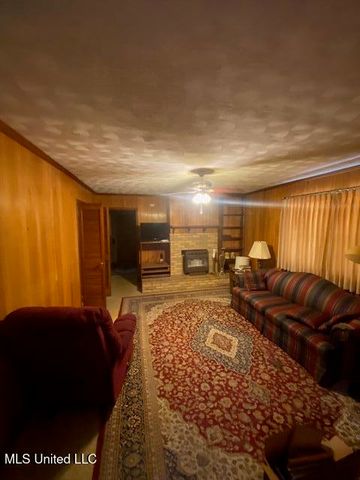 309 Florence Avenue, Clarksdale, MS 38614