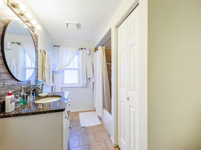 213 153rd Place, Calumet City, IL 60409