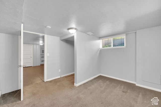 1067 W SIGNORA DR, Salt Lake City, UT 84116