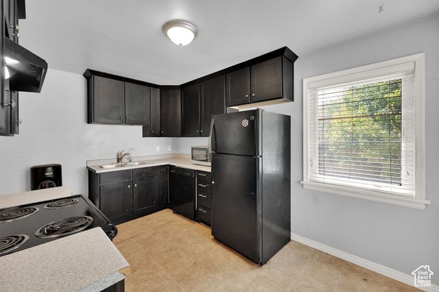 1067 W SIGNORA DR, Salt Lake City, UT 84116