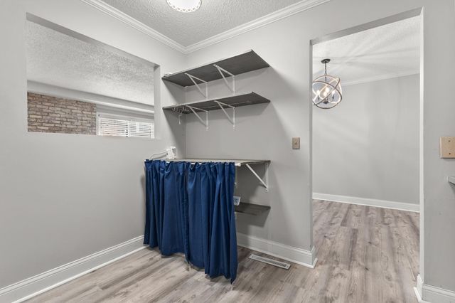 4521 Cedar Lake Road S, Saint Louis Park, MN 55416