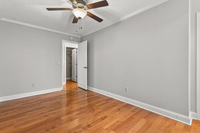 4521 Cedar Lake Road S, Saint Louis Park, MN 55416