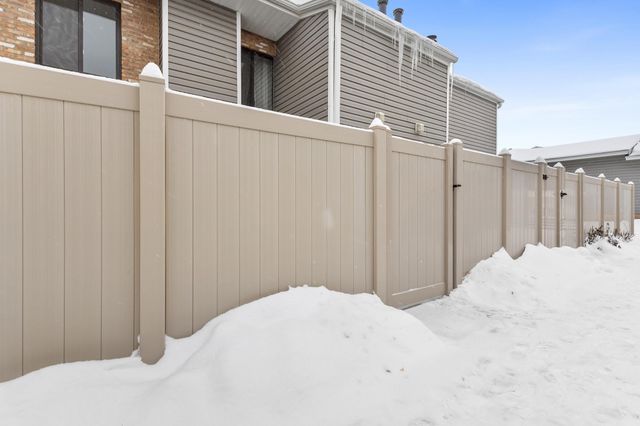 4521 Cedar Lake Road S, Saint Louis Park, MN 55416