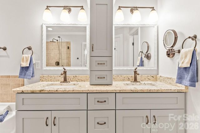14509 Greenpoint Lane, Huntersville, NC 28078