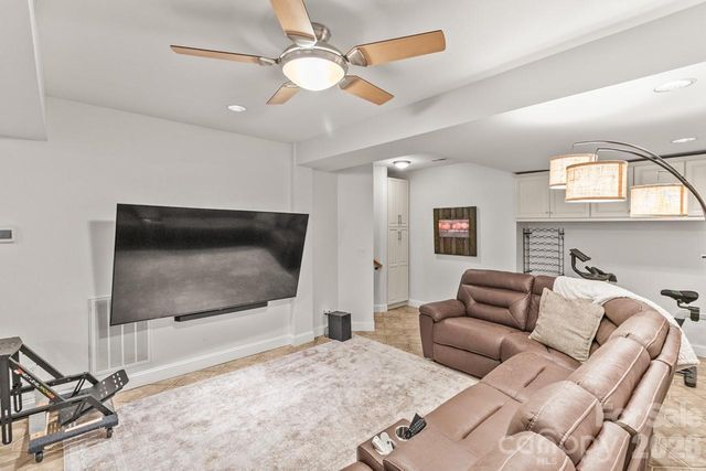 14509 Greenpoint Lane, Huntersville, NC 28078