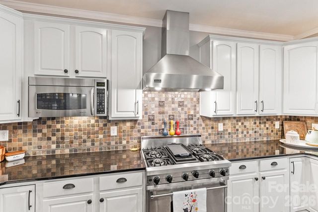 14509 Greenpoint Lane, Huntersville, NC 28078