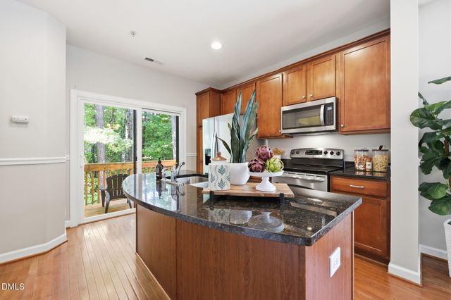 8785 Cypress Grove Run, Raleigh, NC 27612