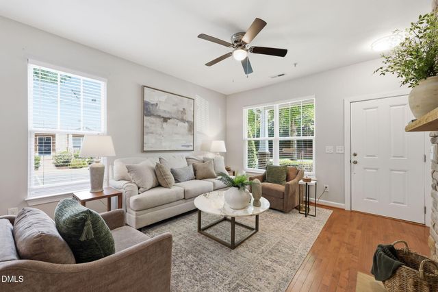 8785 Cypress Grove Run, Raleigh, NC 27612