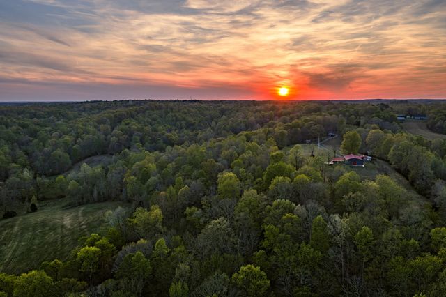 4231 Lylewood Rd, Indian Mound, TN 37079