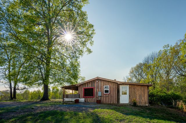 4231 Lylewood Rd, Indian Mound, TN 37079
