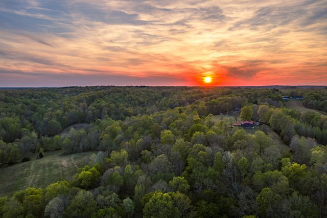4231 Lylewood Rd, Indian Mound, TN 37079